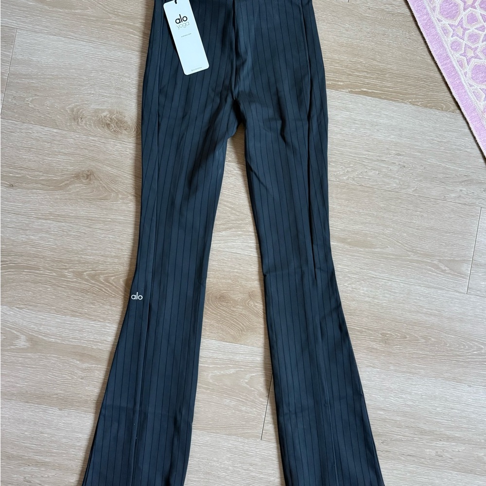 Alo High-Waist Pinstripe Zip-It Flare Leggings